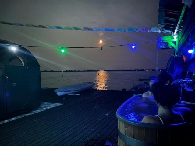 Houseboat Uitzicht Over Veluwemeer, Natuurlokatie, Prachtige Vergezichten Biddinghuizen Exteriér fotografie